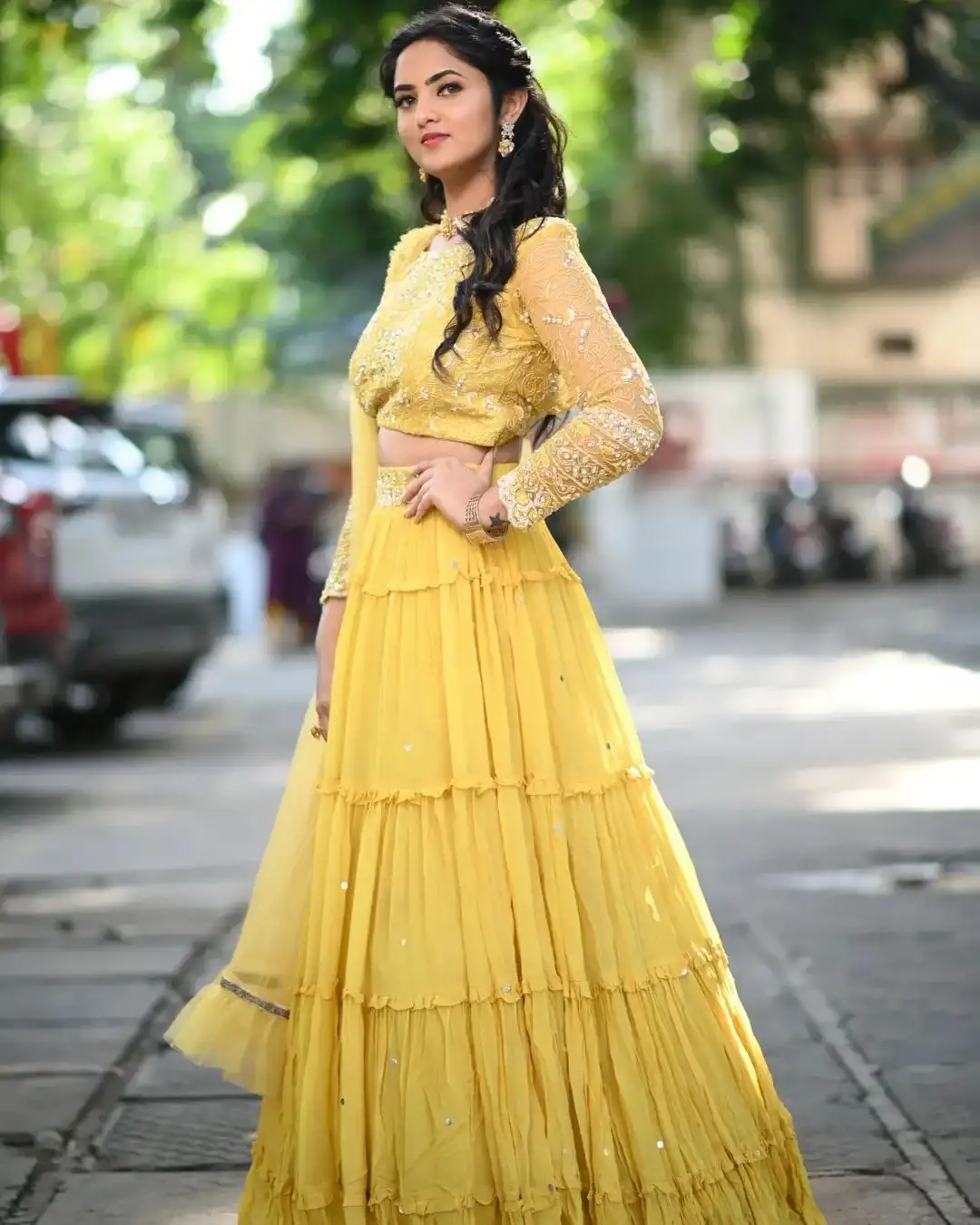 INDIAN TV ACTRESS RADHIKA PREETI IN YELLOW LEHENGA CHOLI